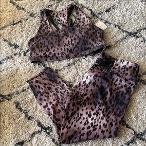 Leopard Print Sports Bra and Leggings Set extra large fabletics new with tags